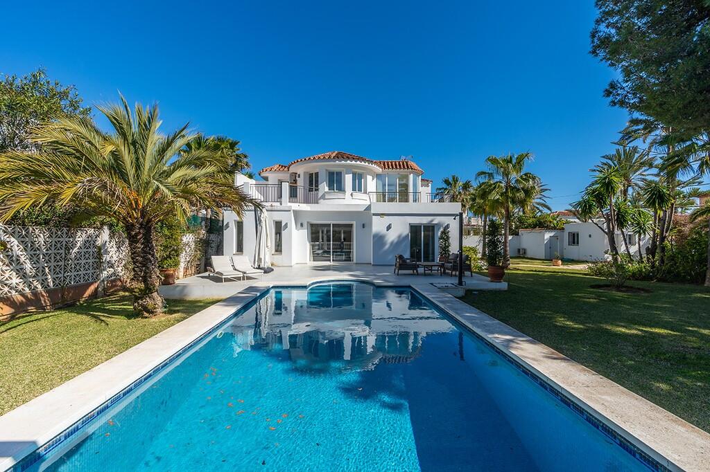 Villa Detached in Marbesa