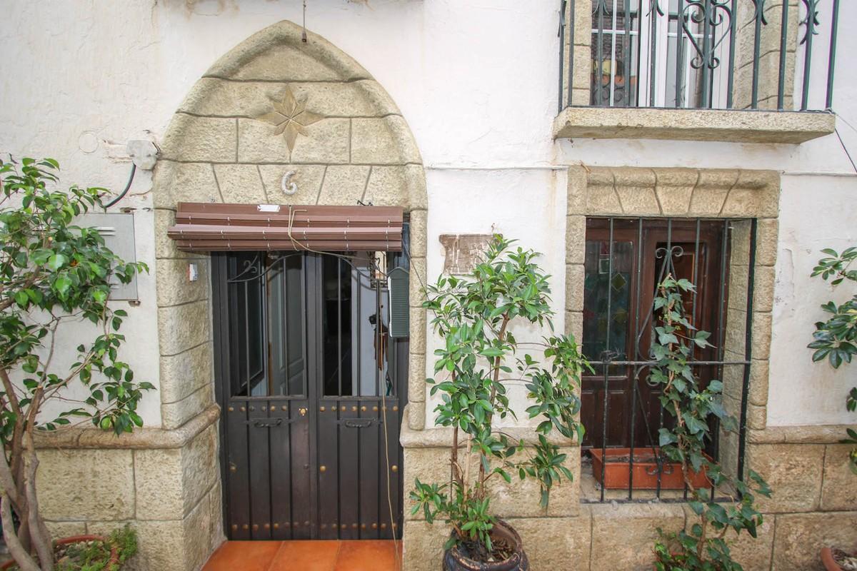 Townhouse Terraced in Guaro