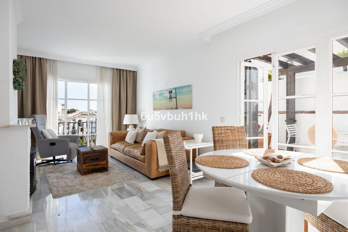 Apartment Penthouse in Mijas