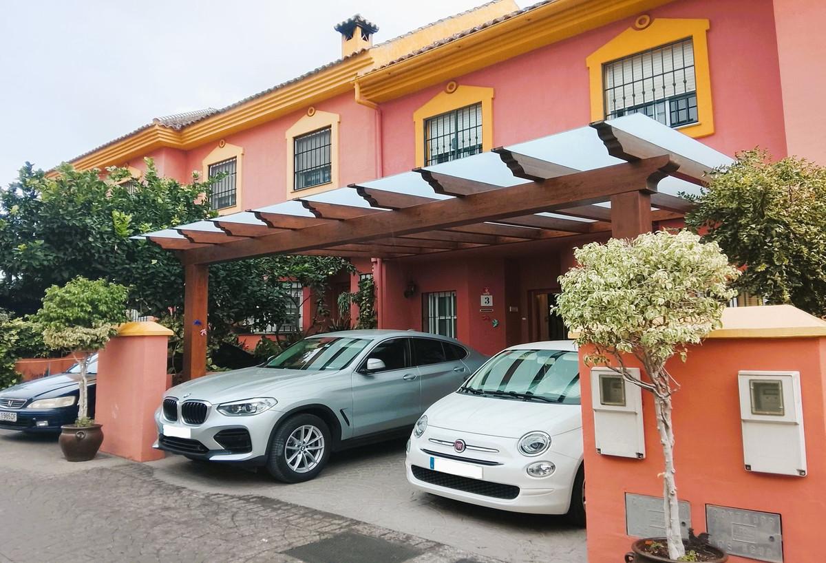 Townhouse Terraced in San Pedro de Alc&aacute;ntara