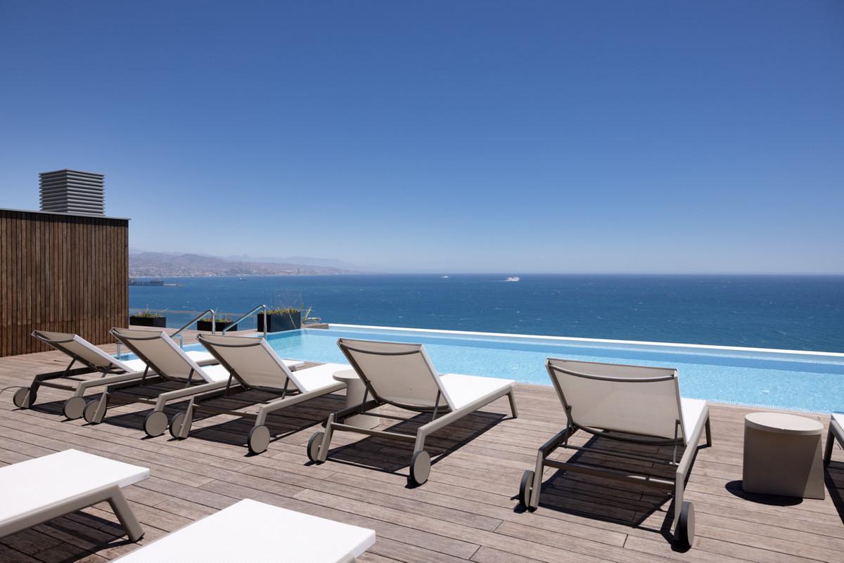 Apartment Middle Floor in M&aacute;laga Centro