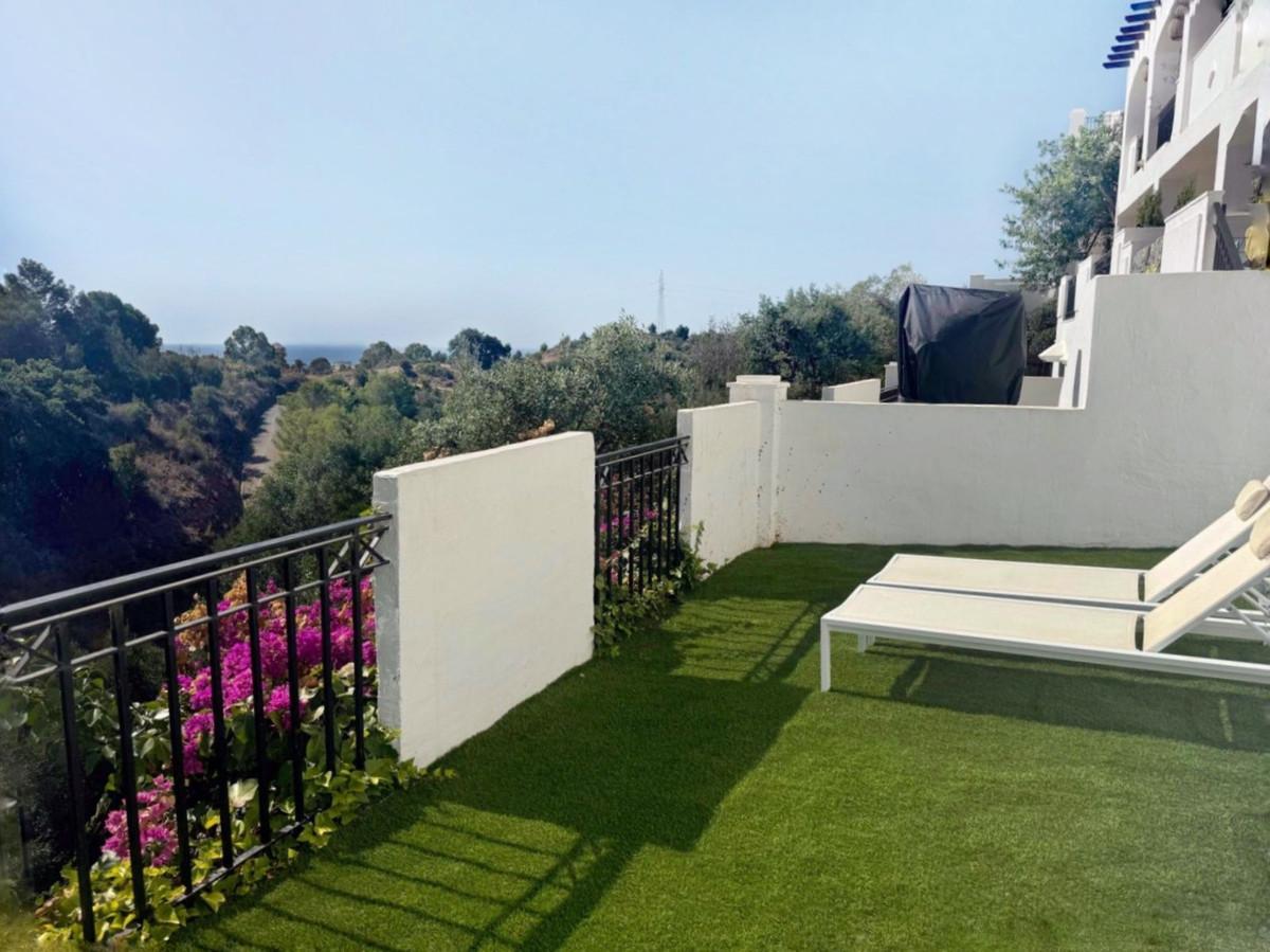 Apartment Ground Floor in Altos de los Monteros