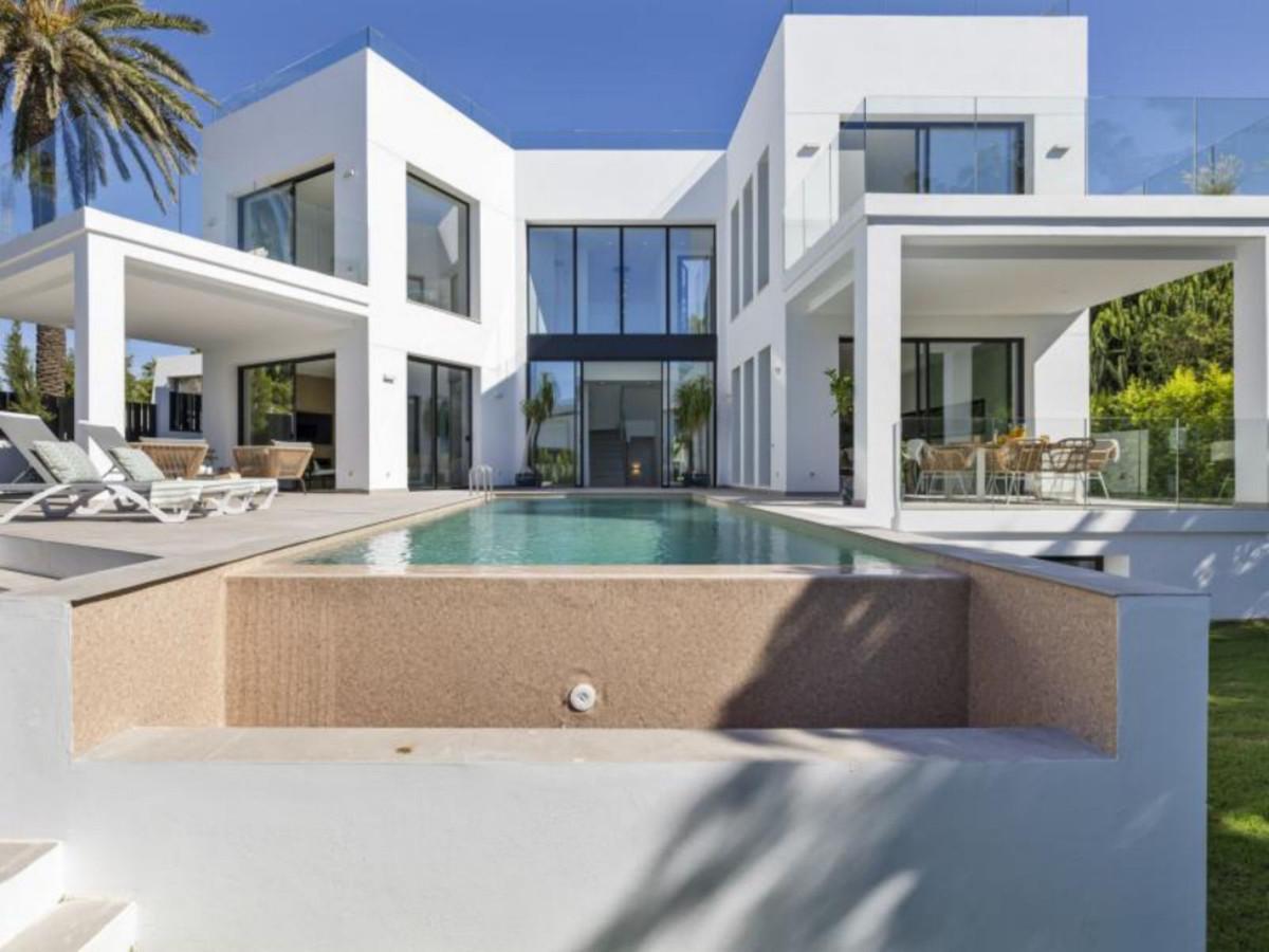 Villa Detached in Marbesa