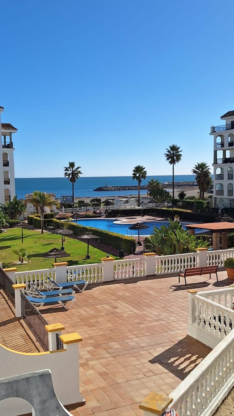 Apartment Middle Floor in La Duquesa