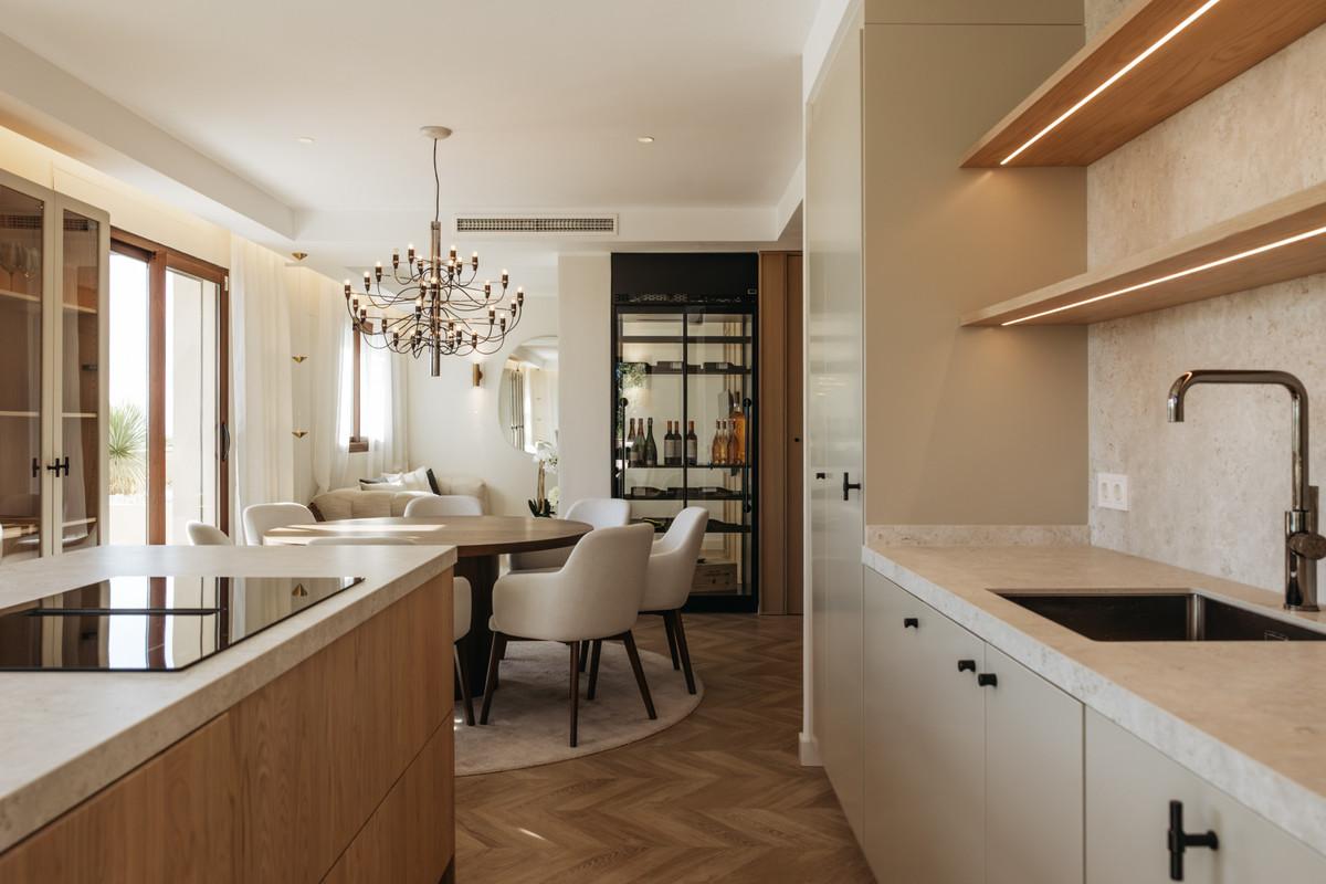 Apartment Penthouse Duplex in Nueva Andaluc&iacute;a