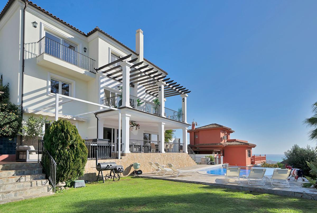 Villa Detached in Benalmadena