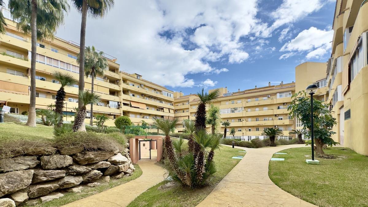 Apartment Middle Floor in Los Pacos