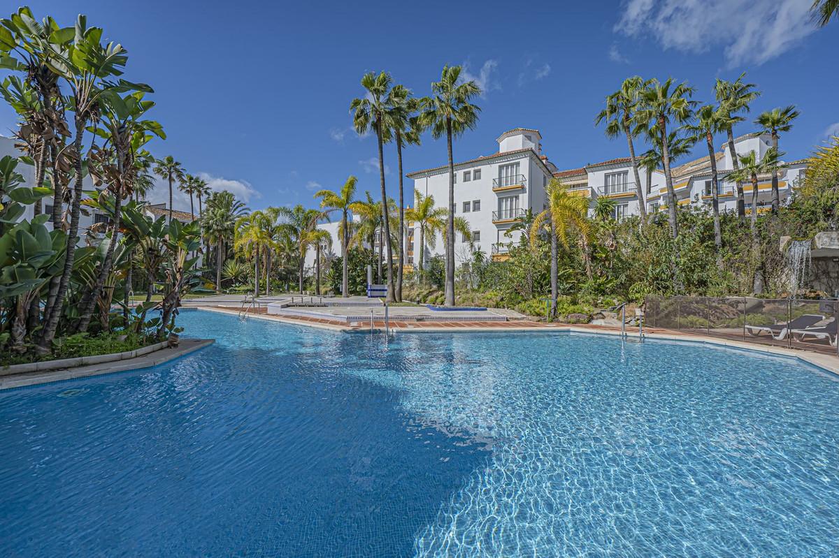 Apartment Ground Floor in Elviria