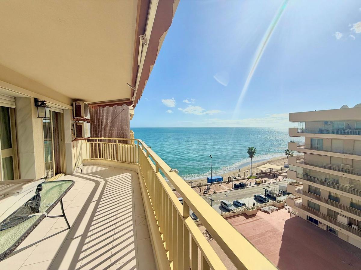 Apartment Penthouse in Fuengirola