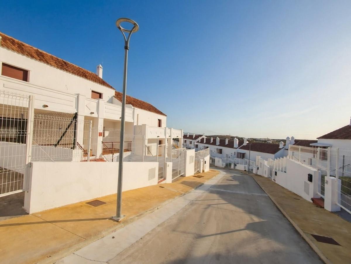 Townhouse Terraced in Do&ntilde;a Julia