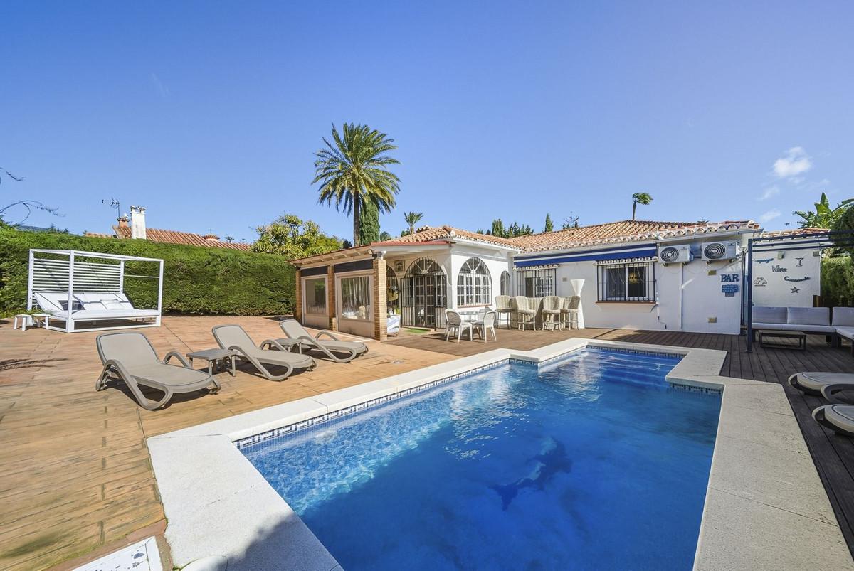 Villa Detached in Benalmadena Costa