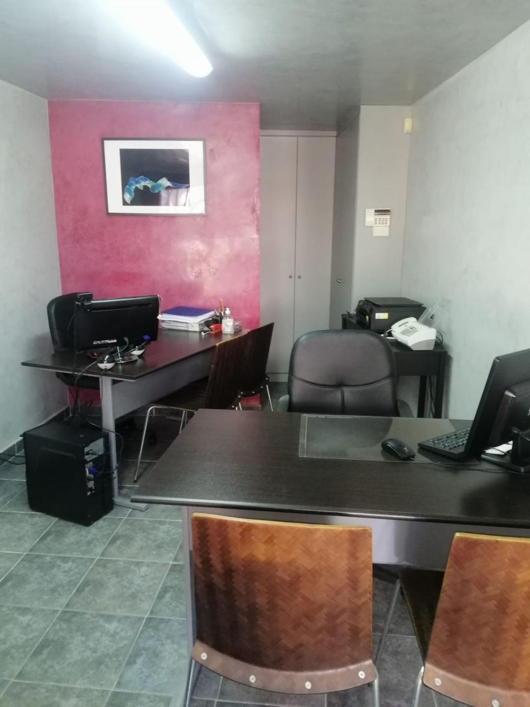 Commercial Office in San Pedro de Alc&aacute;ntara