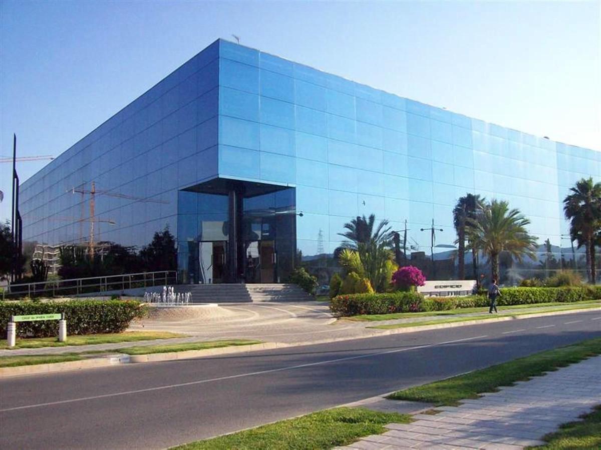 Commercial Office in M&aacute;laga