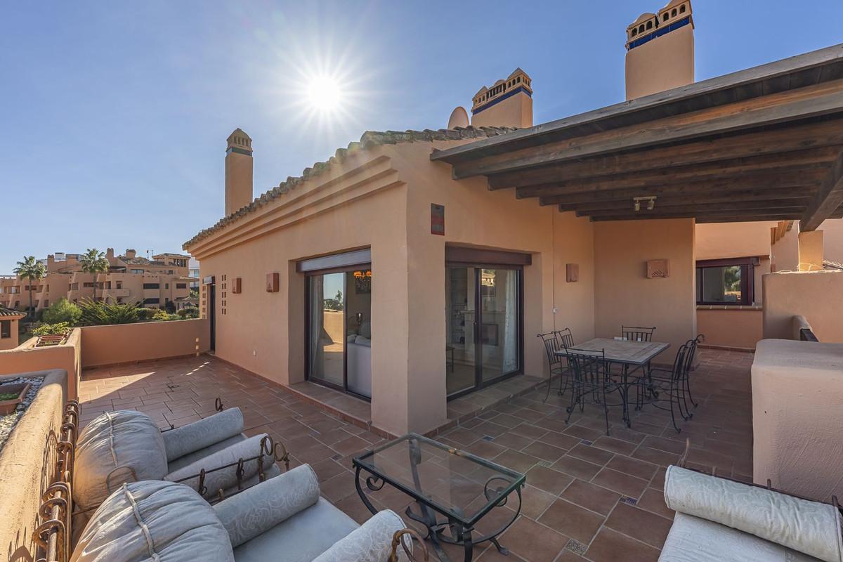 Apartment Penthouse in La Mairena