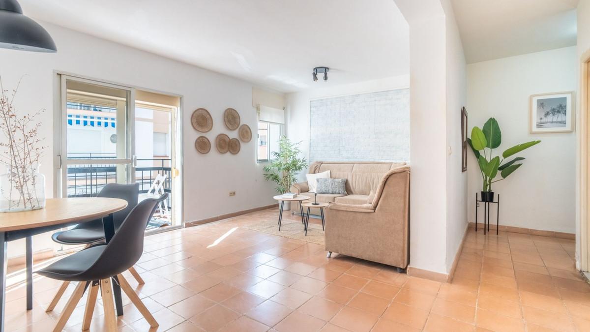 Apartment Middle Floor in Estepona