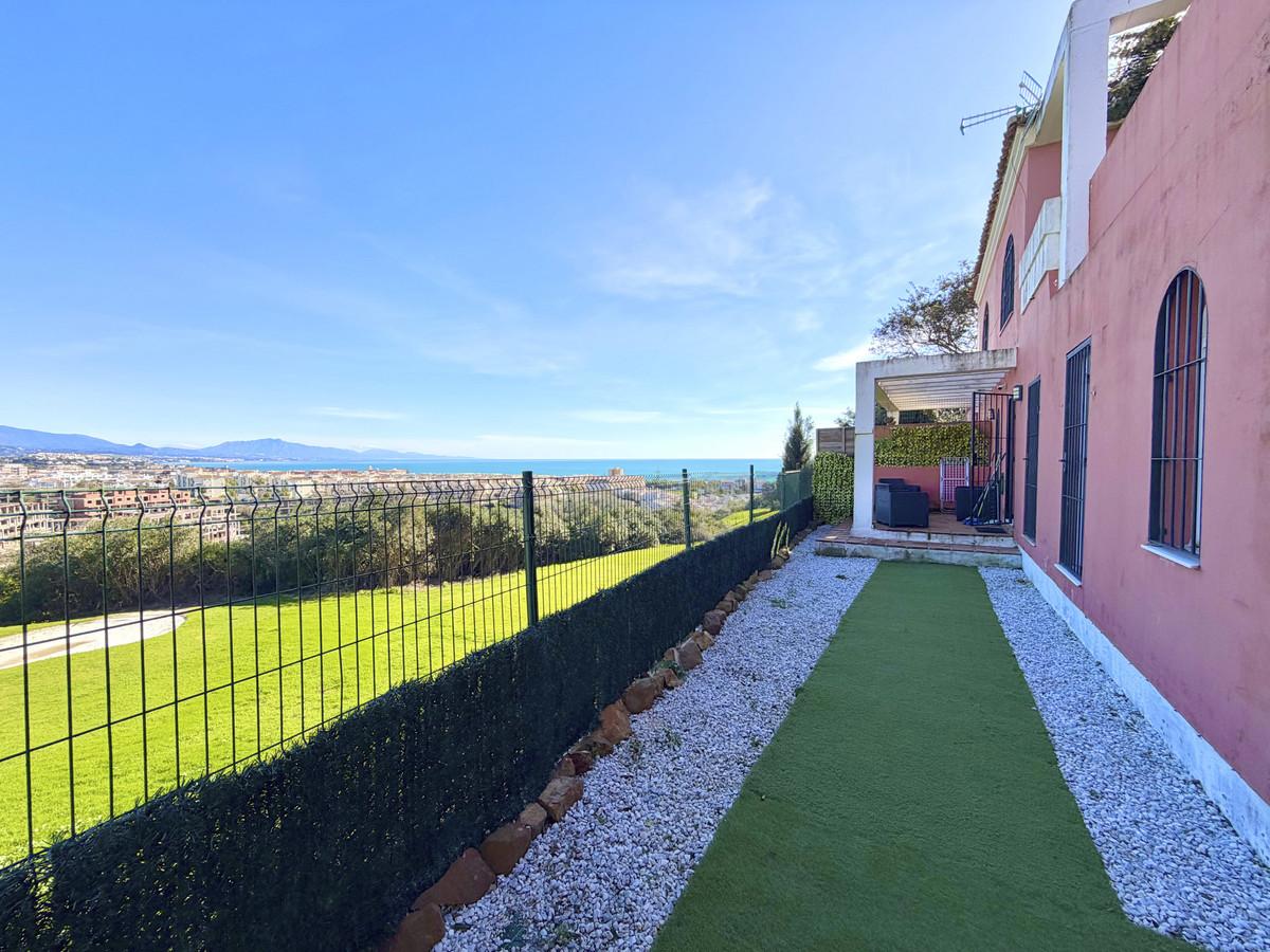 Apartment Ground Floor in La Duquesa