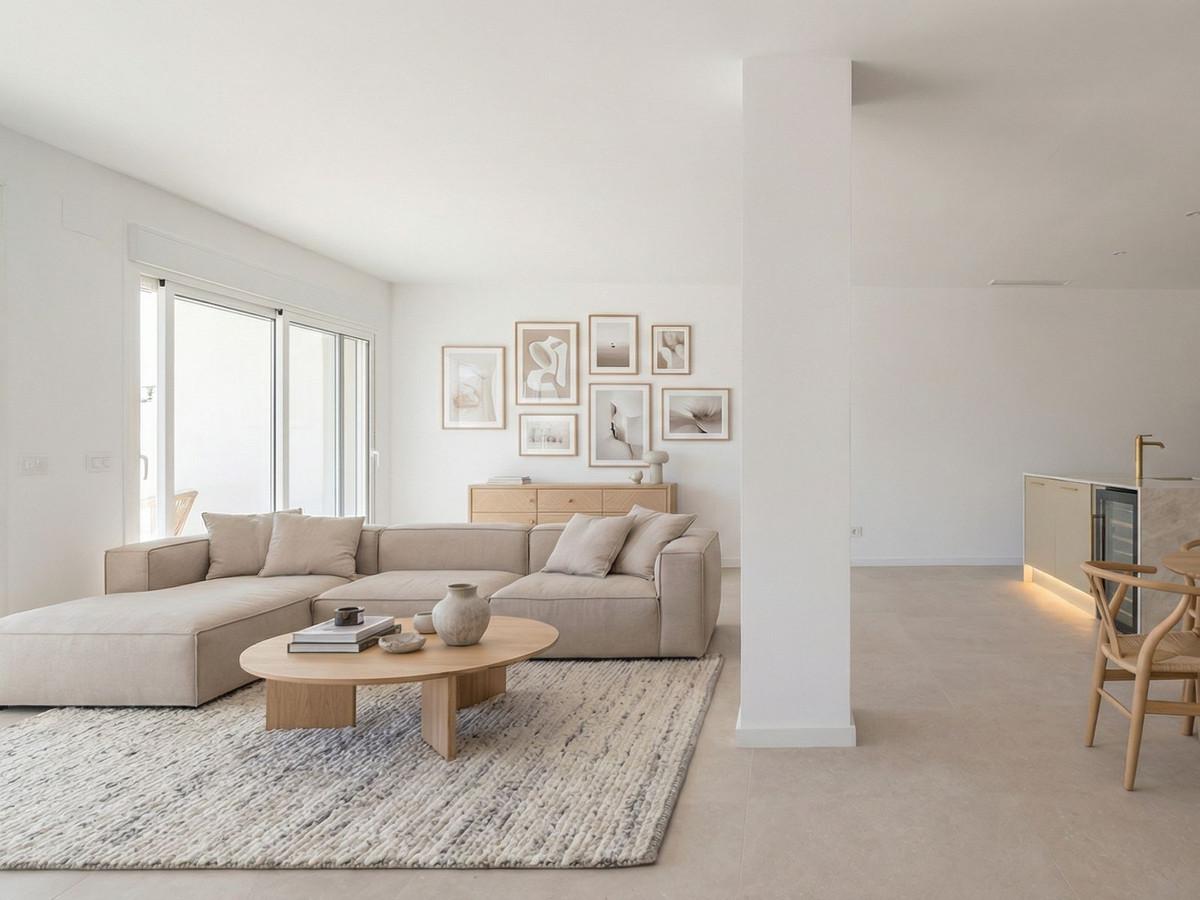 Apartment Middle Floor in La Quinta