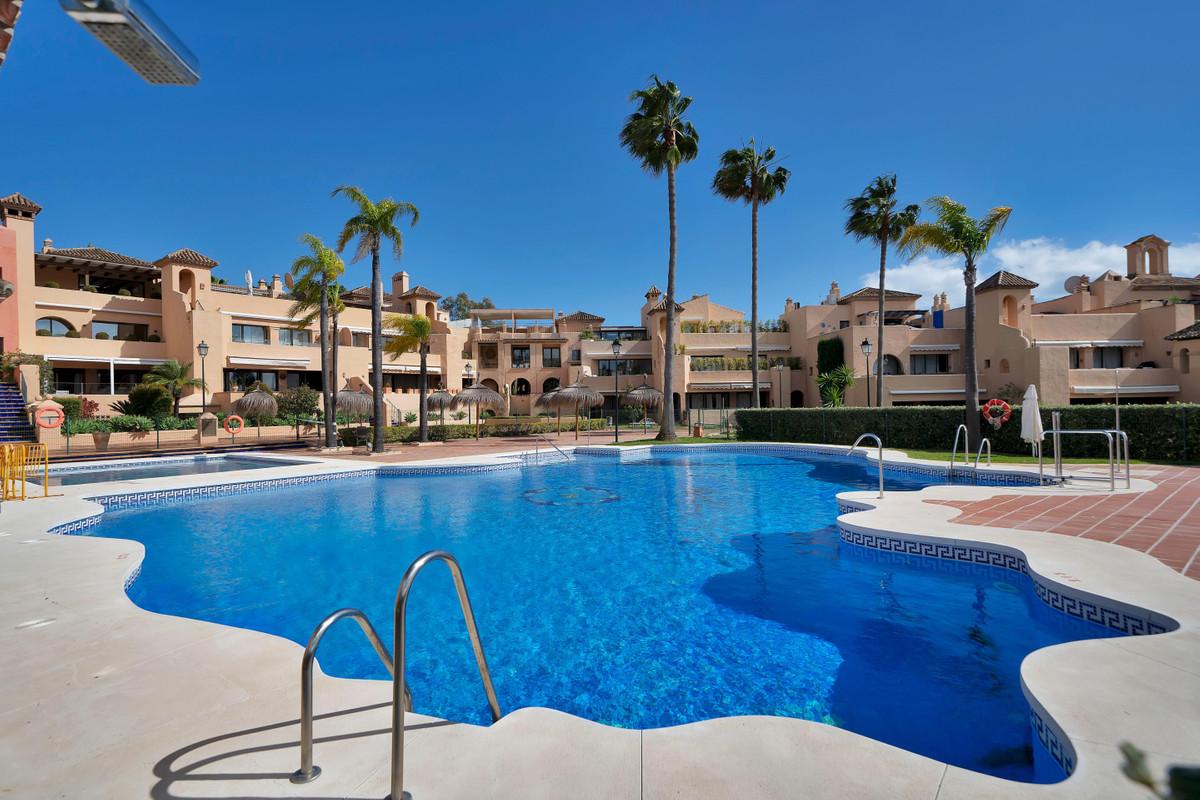 Apartment Ground Floor in Estepona