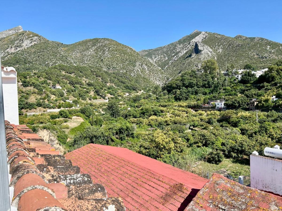 Apartment Penthouse in Ist&aacute;n