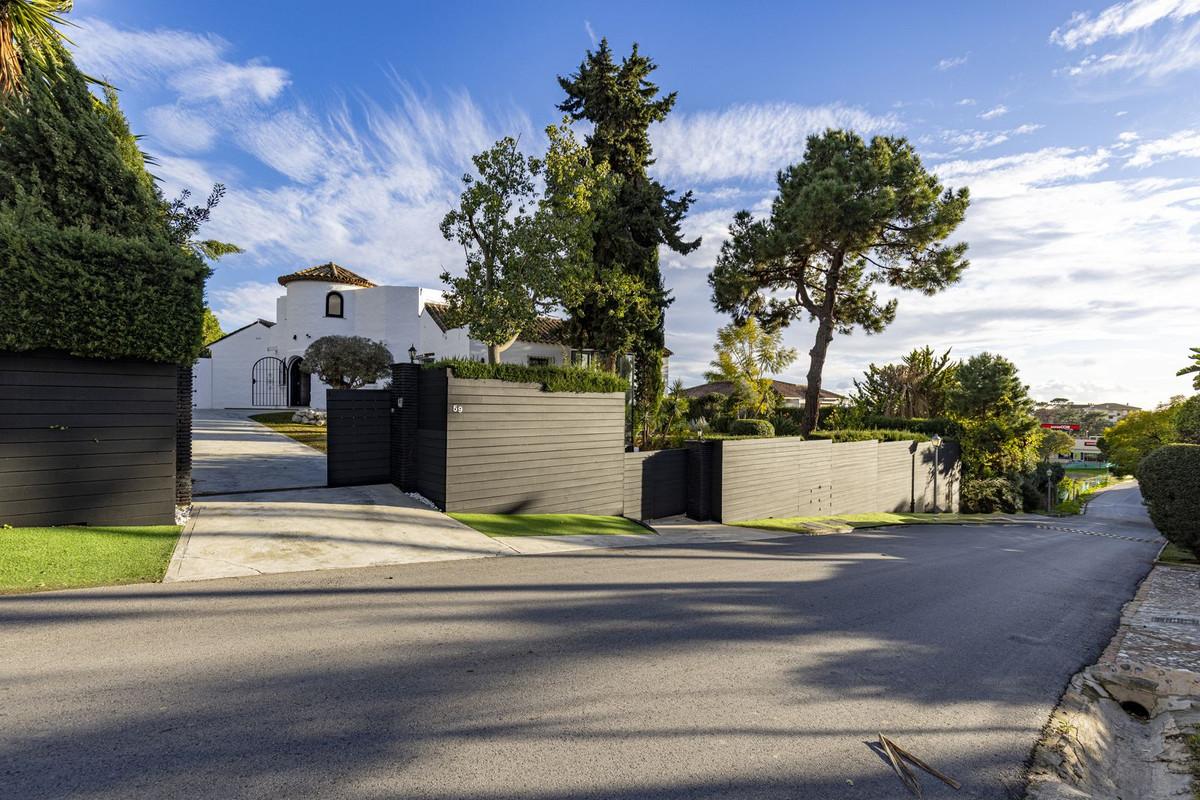 Villa Detached in Marbella