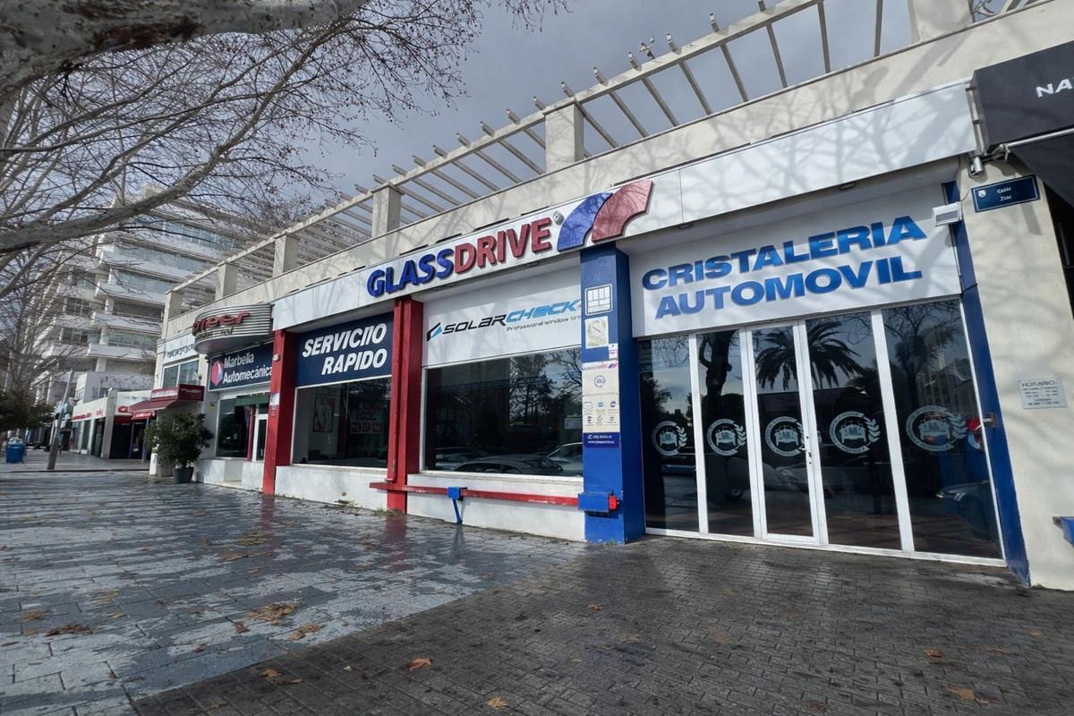 Commercial Garage in Marbella