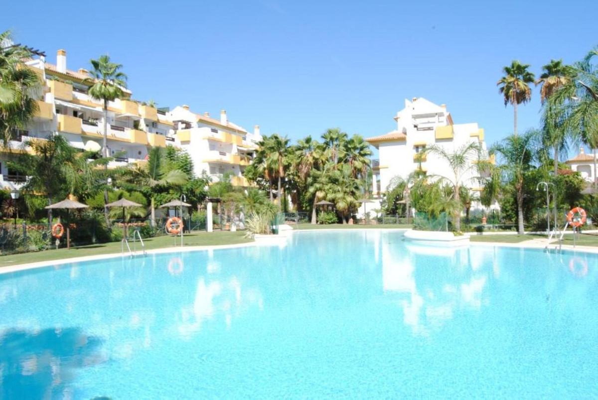 Apartment Middle Floor in La Cala Hills