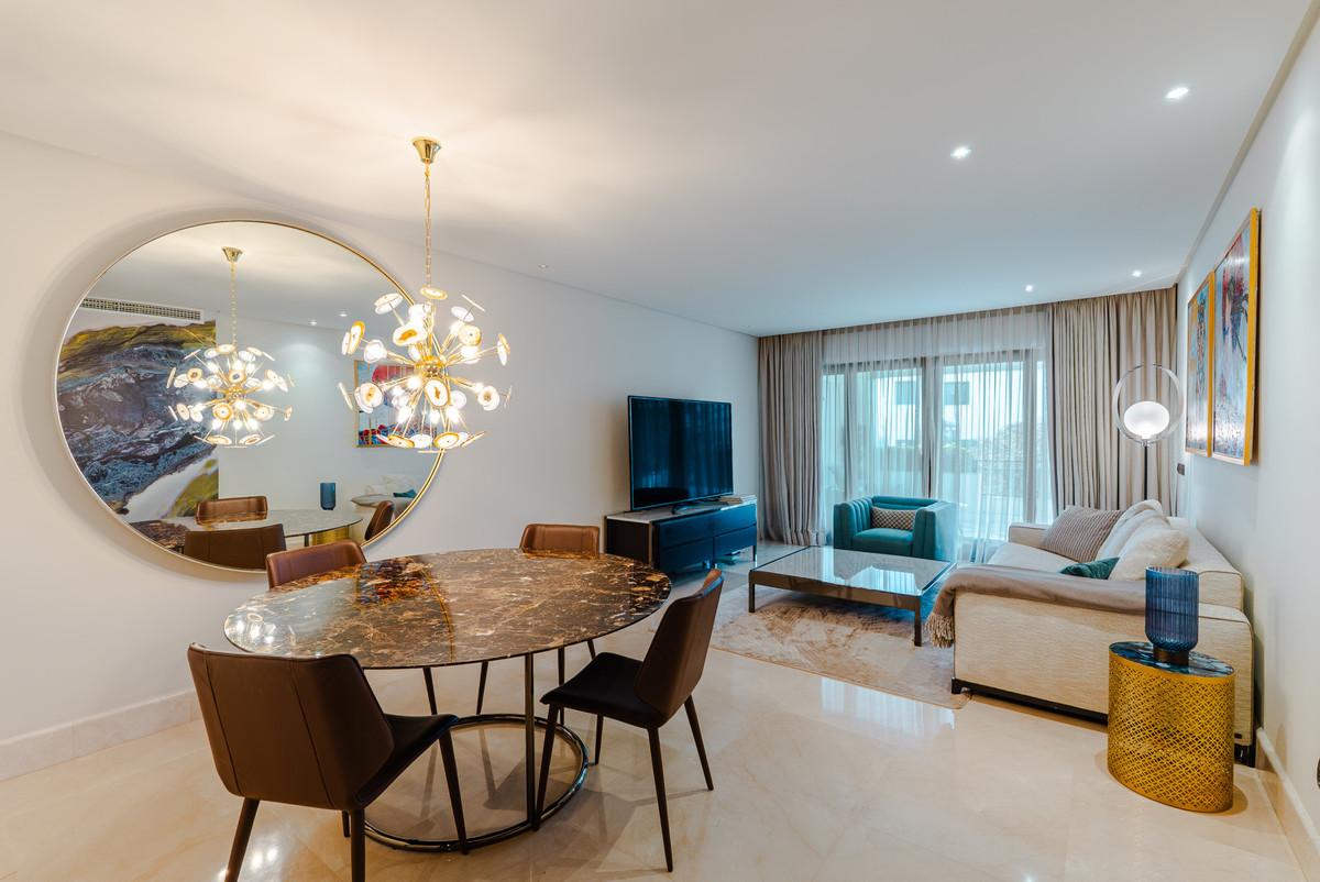 Apartment Middle Floor in Estepona