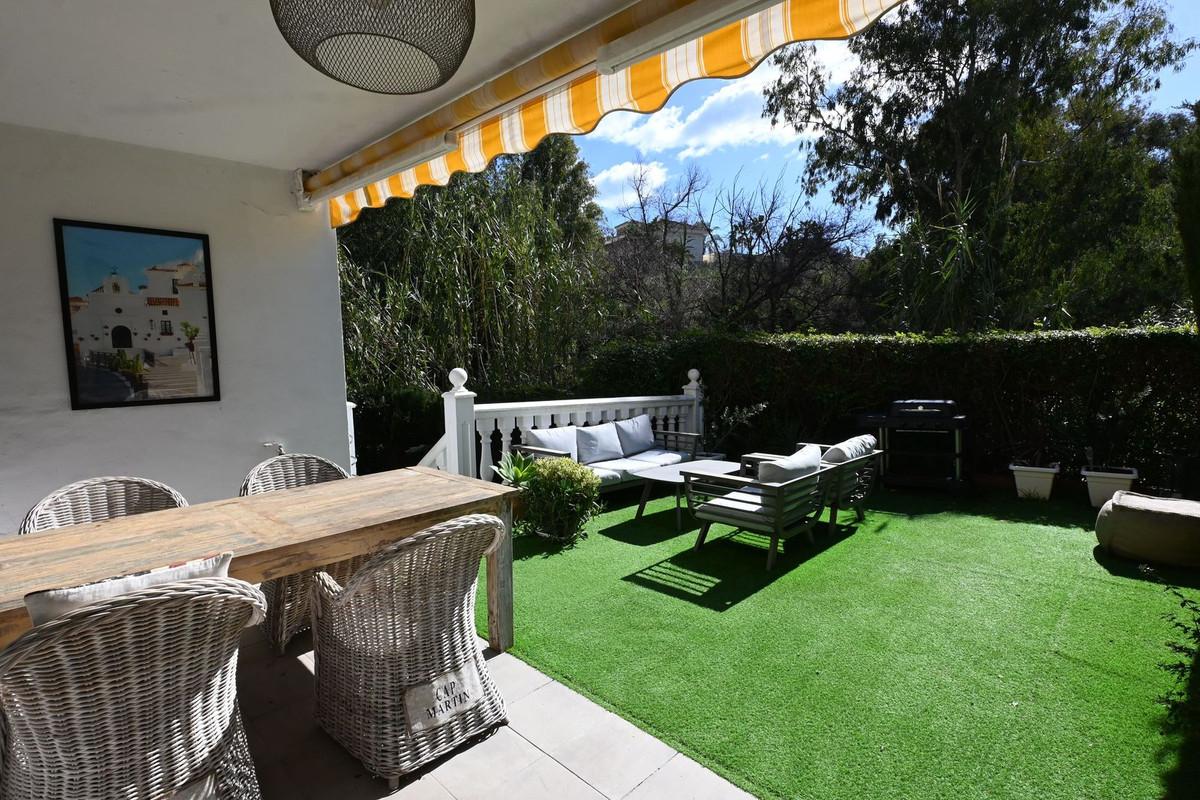 Villa Semi Detached in Calahonda