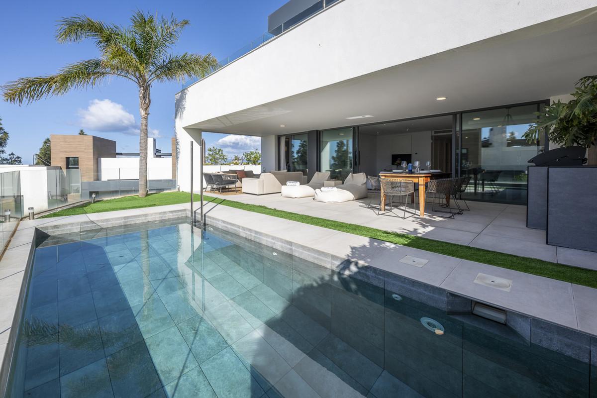 Apartment Duplex in Artola