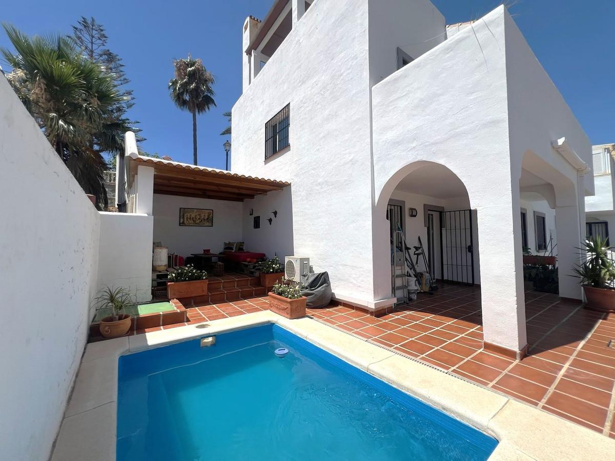 Villa Semi Detached in Fuengirola