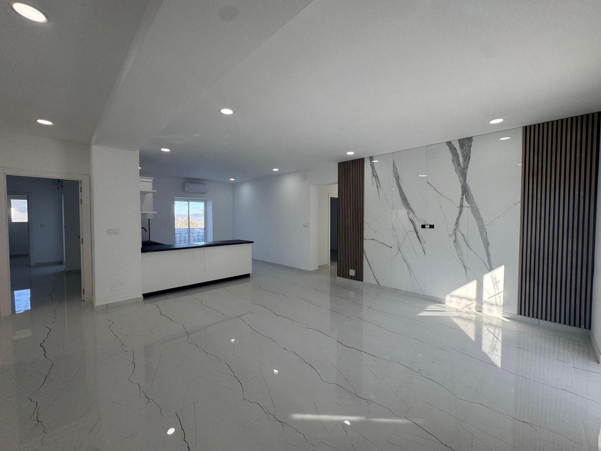 Apartment Penthouse in Alhaur&iacute;n el Grande