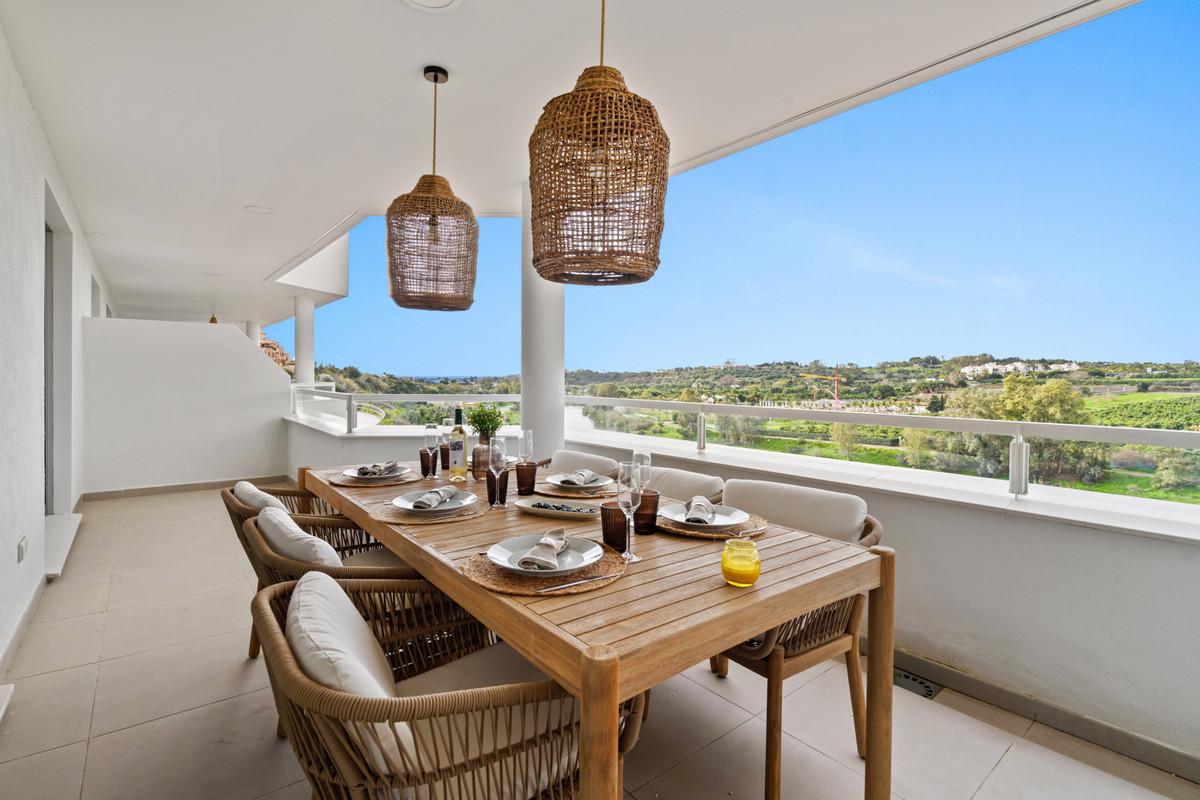 Apartment Middle Floor in Estepona
