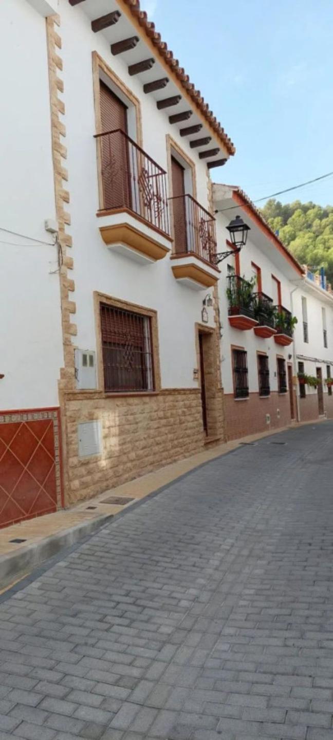 Townhouse Terraced in Monda