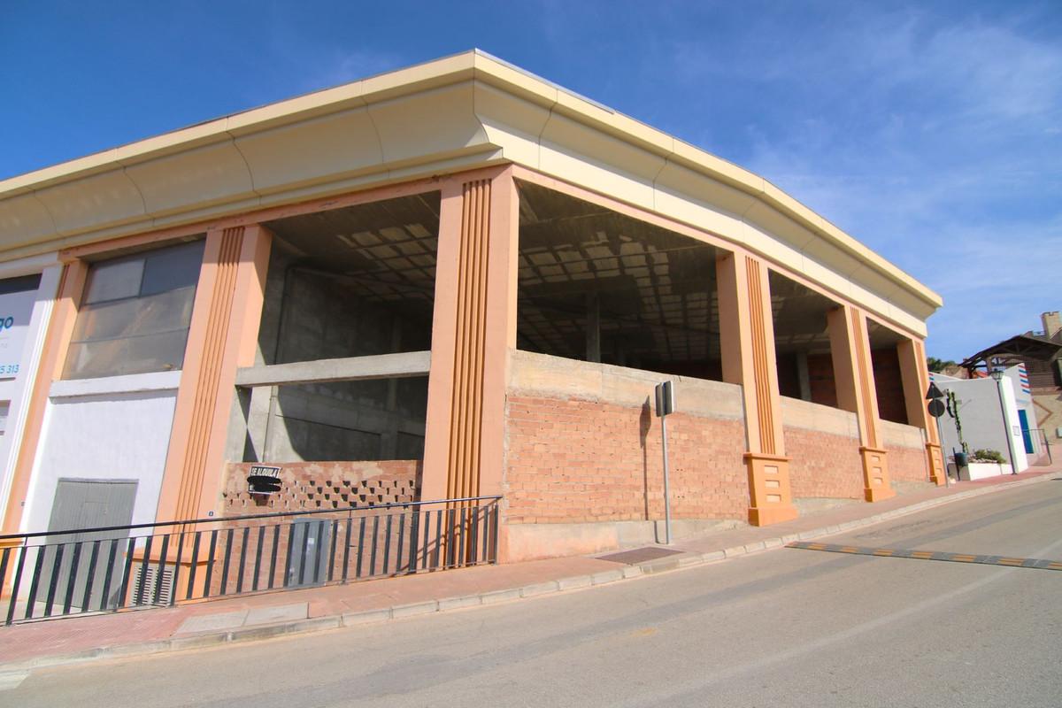 Commercial Commercial Premises in Co&iacute;n