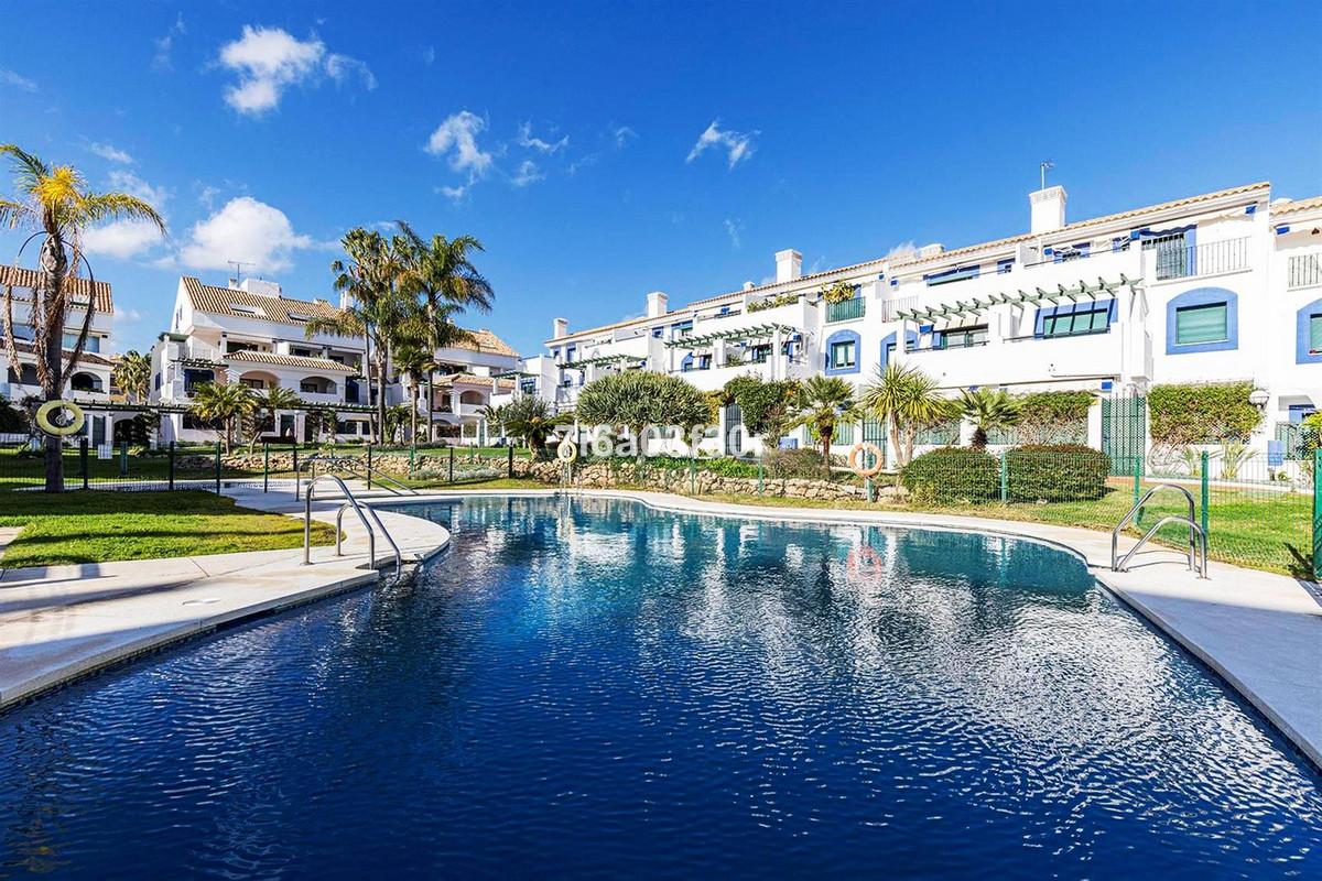Townhouse Terraced in San Pedro de Alc&aacute;ntara