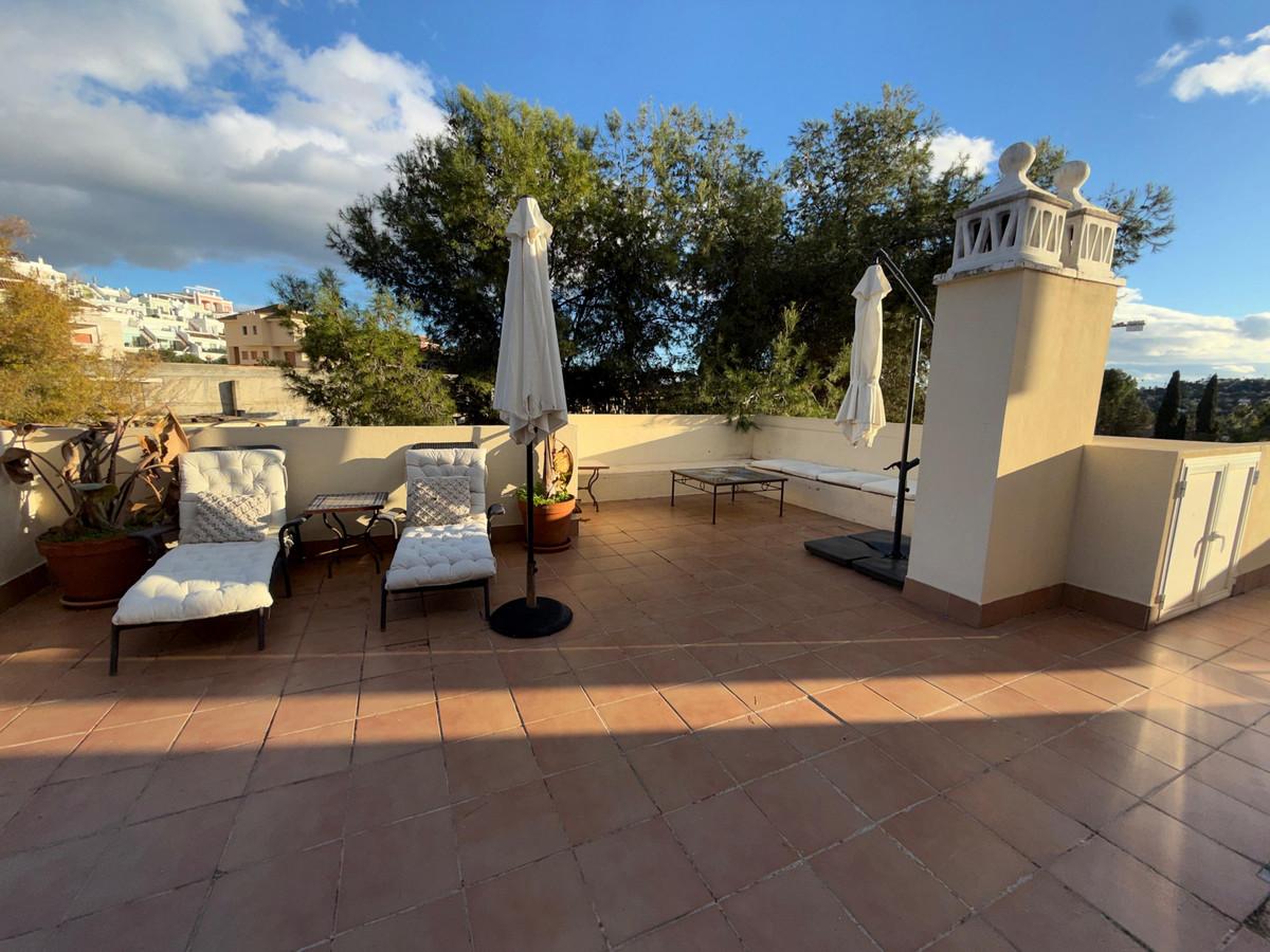 Apartment Penthouse Duplex in Nueva Andaluc&iacute;a