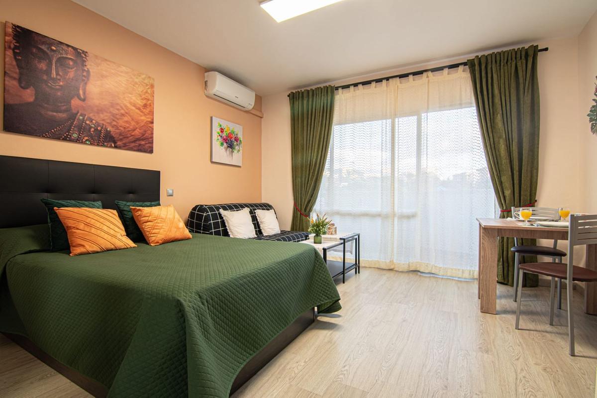 Studio Middle Floor in Benalmadena