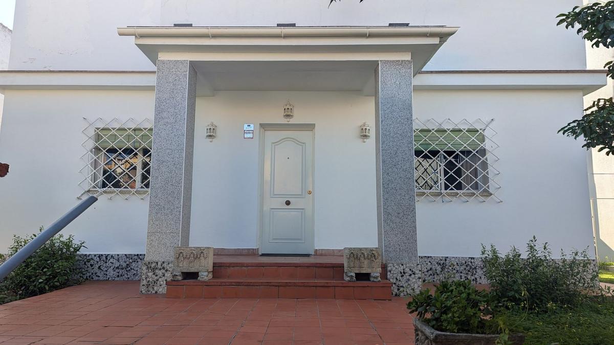 Villa Detached in Alhaur&iacute;n de la Torre