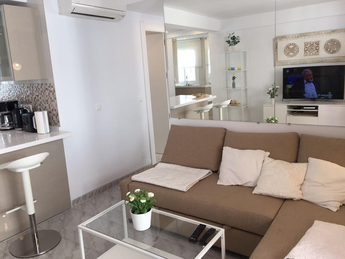 Apartment Middle Floor in Fuengirola