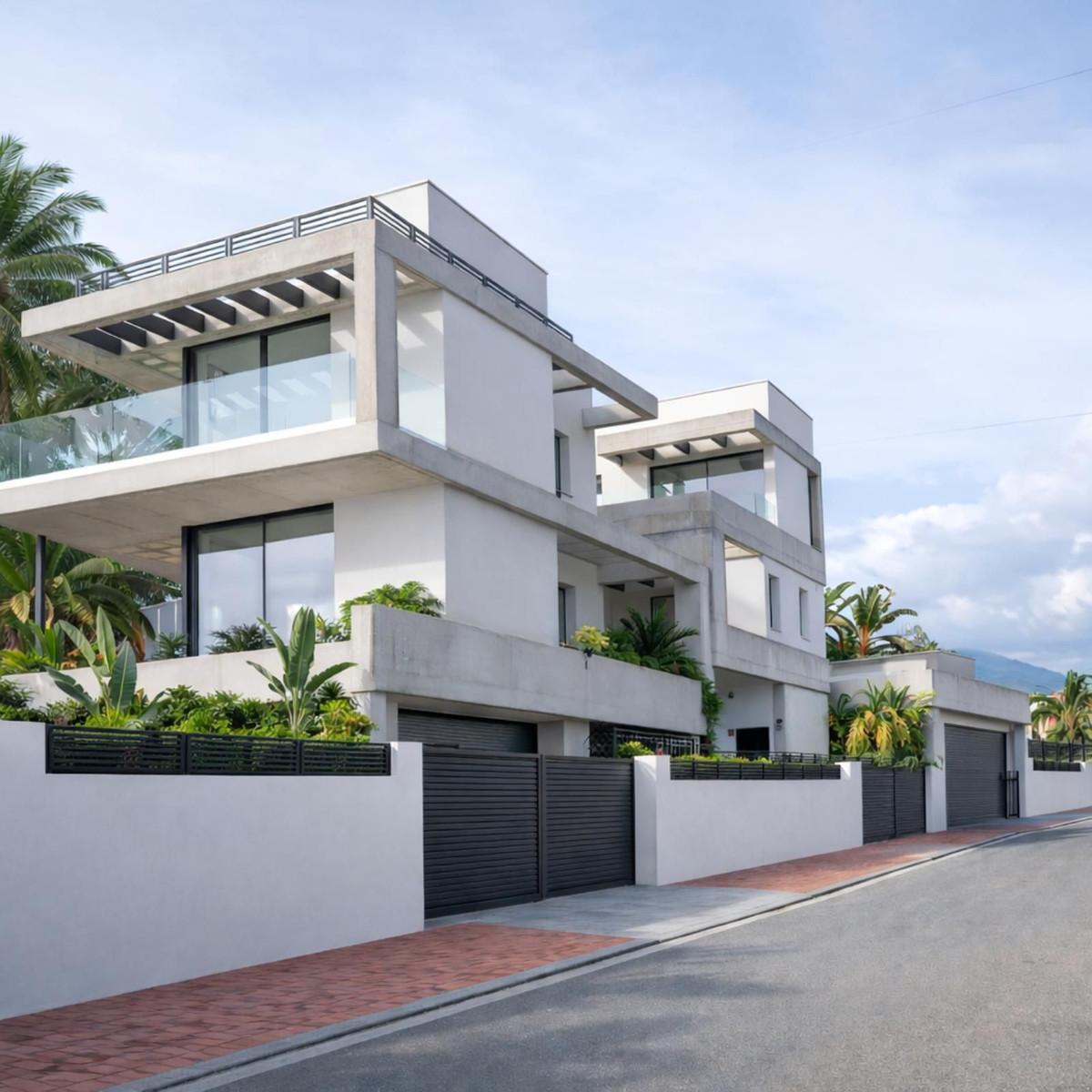 Villa Detached in Nueva Andaluc&iacute;a