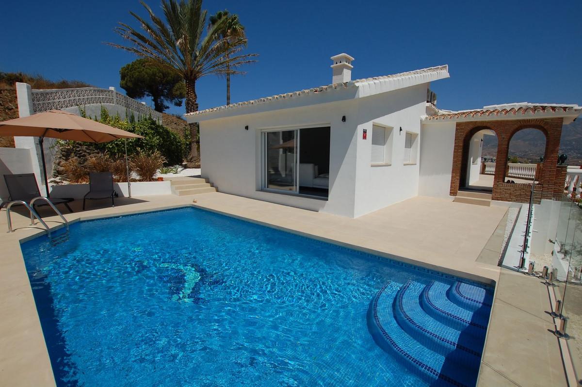 Villa Detached in Cerros del Aguila