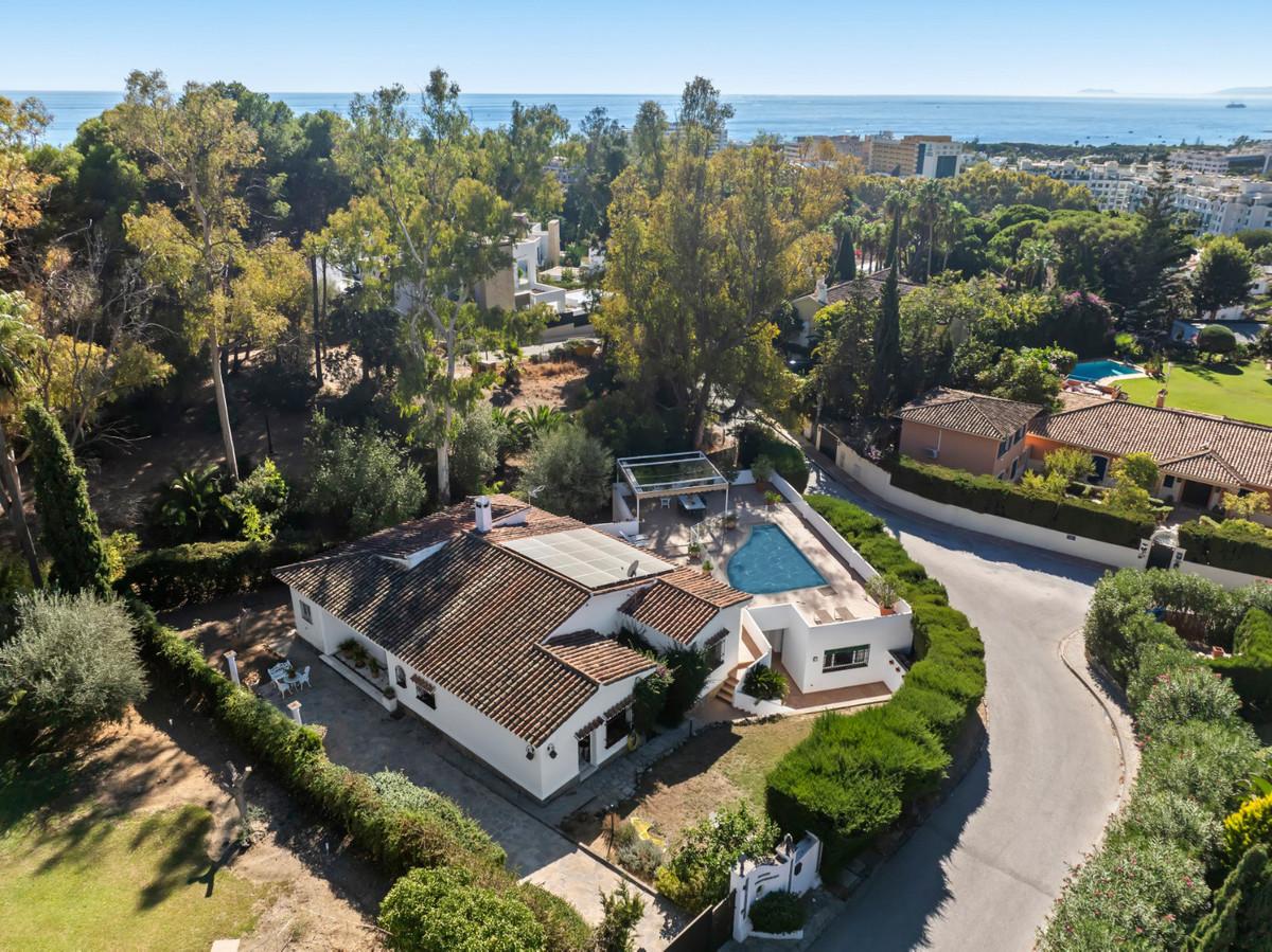 Villa Detached in Marbella