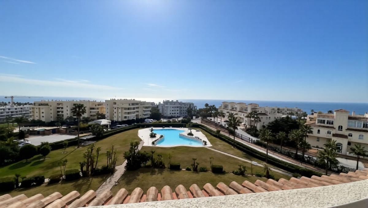 Apartment Penthouse in El Chaparral