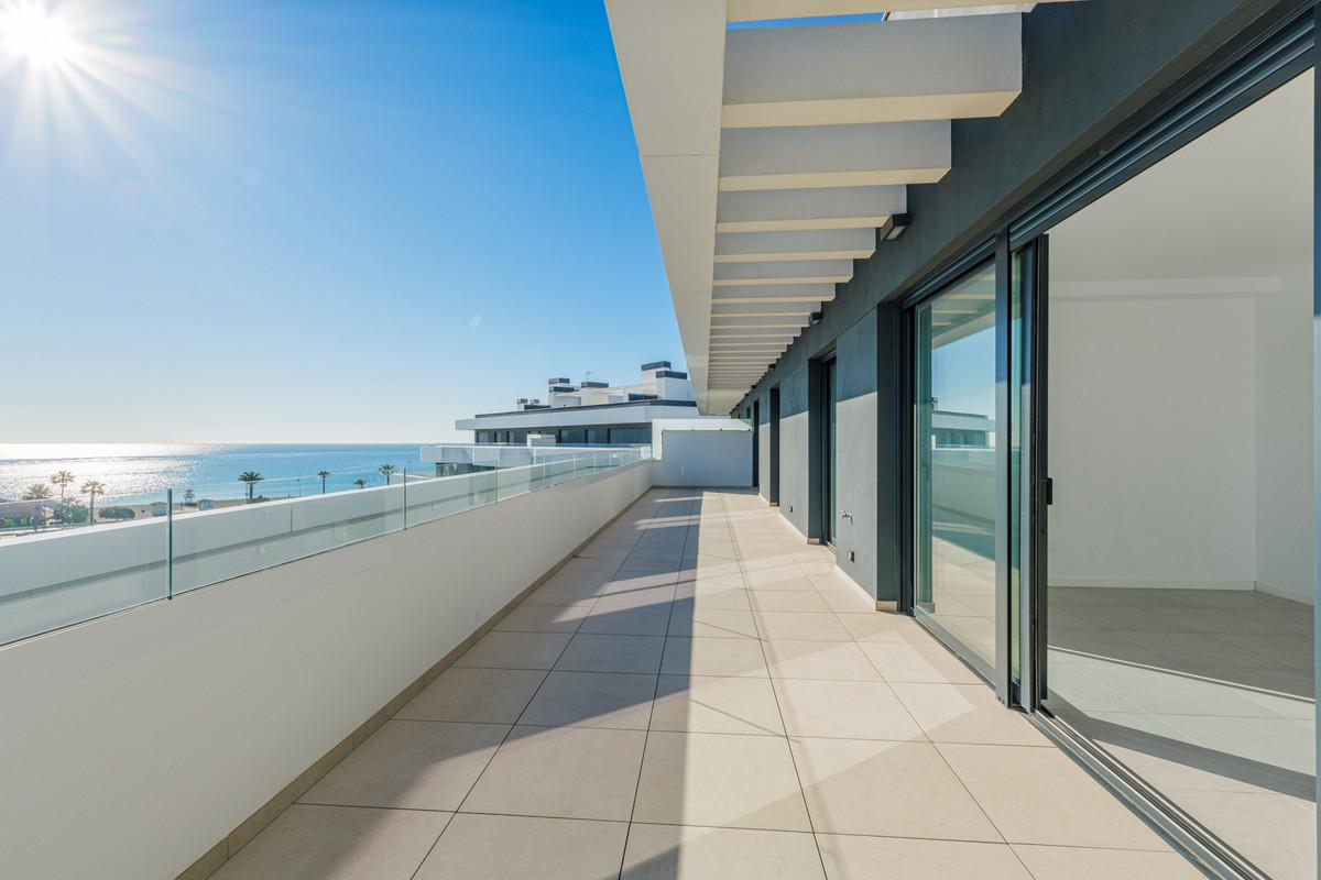 Apartment Penthouse in Playamar