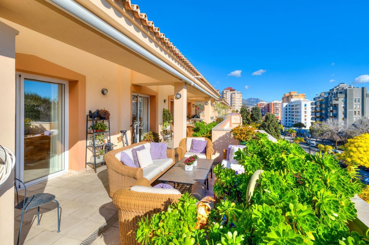 Apartment Penthouse in Fuengirola