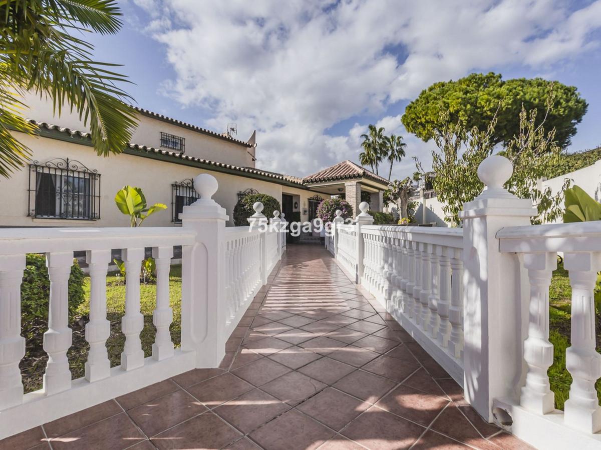 Villa Detached in Benalmadena Costa