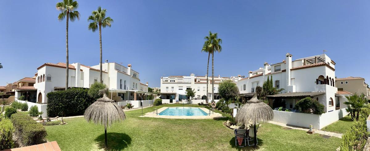 Townhouse Terraced in Casares