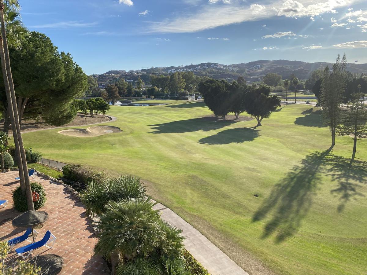 Apartment Penthouse in Mijas