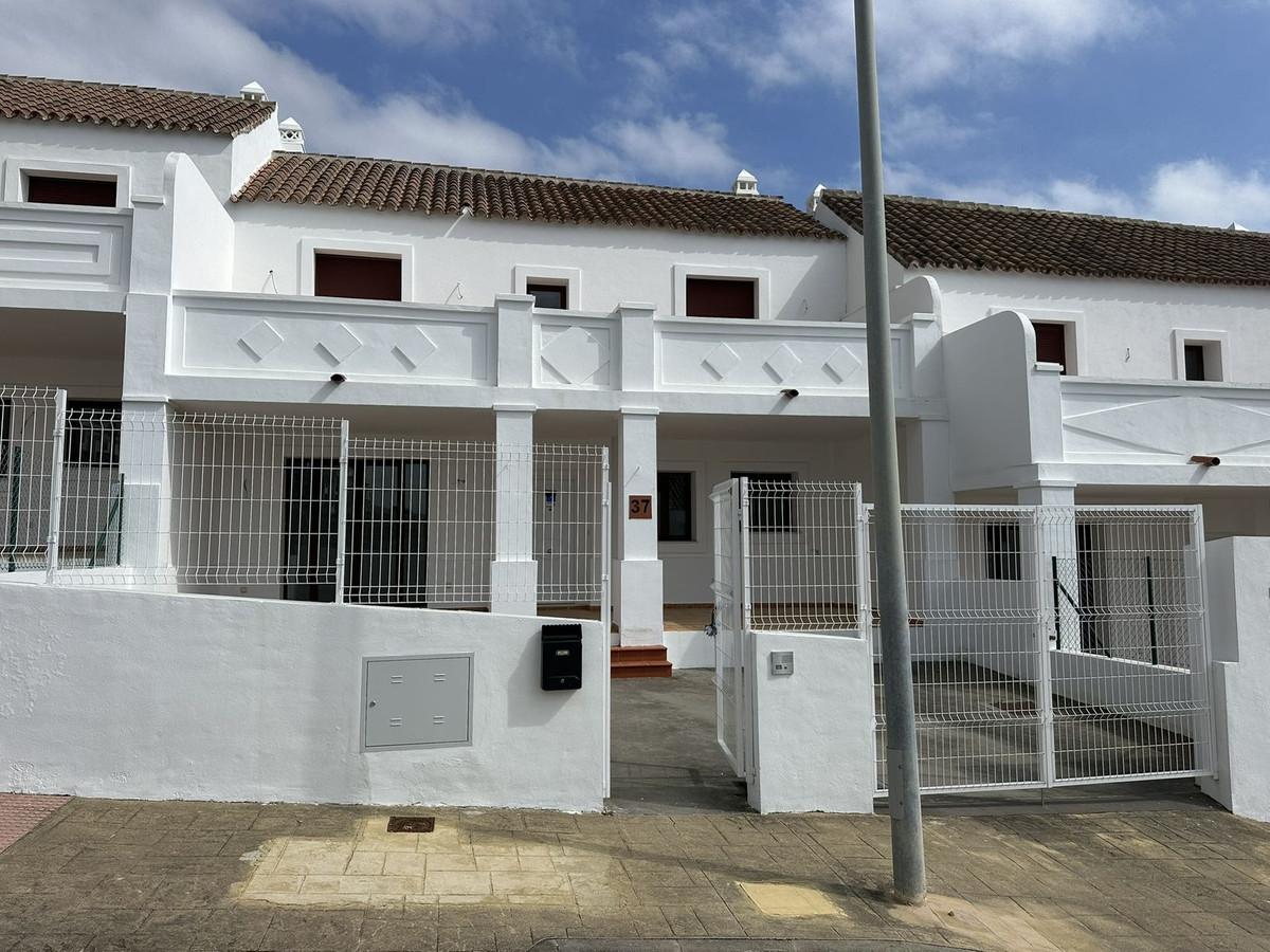 Townhouse Terraced in Do&ntilde;a Julia