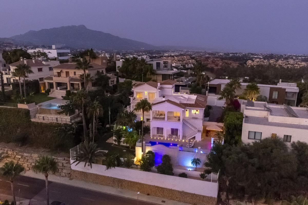 Villa Detached in Benahav&iacute;s